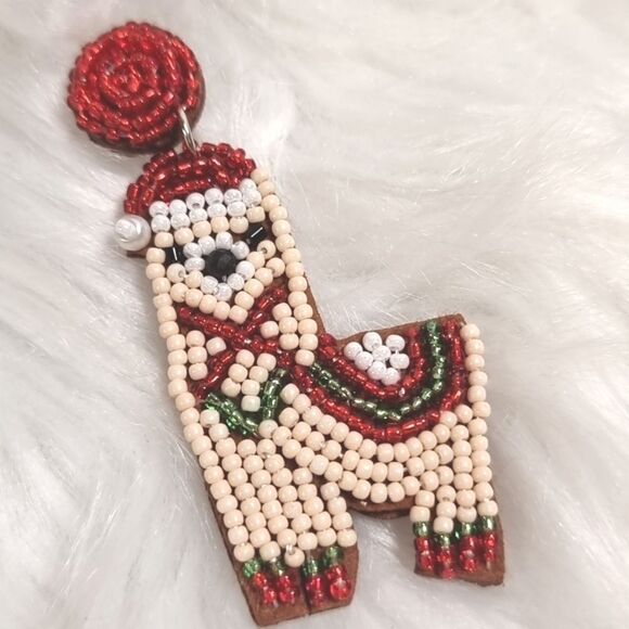 New C & C California Lama Beaded Bling CHRISTMAS EARRINGS - Picture 5 of 7